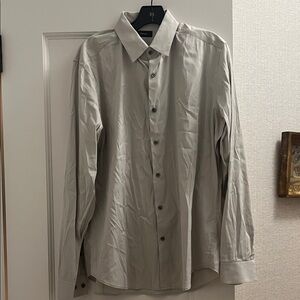 Theory Light Gray/Tan colored button down